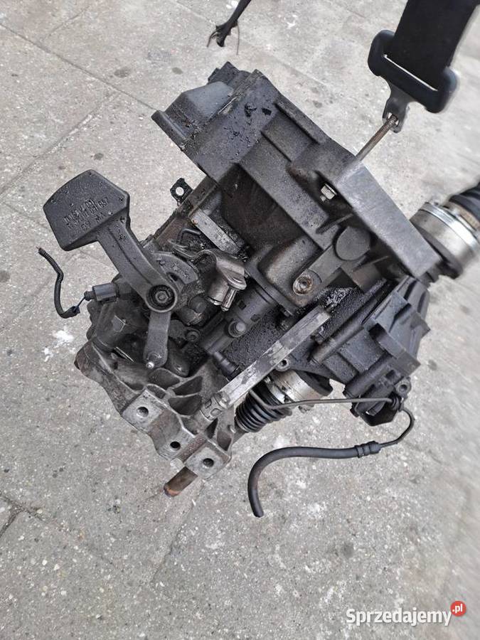 Audi A3 8P 19 TDi skrzynia 5biegów kod GQQ JCR