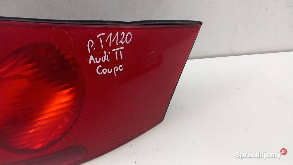 AUDI TT 8N LAMPA TYŁ PRAWA Zbierkowo sprzedam