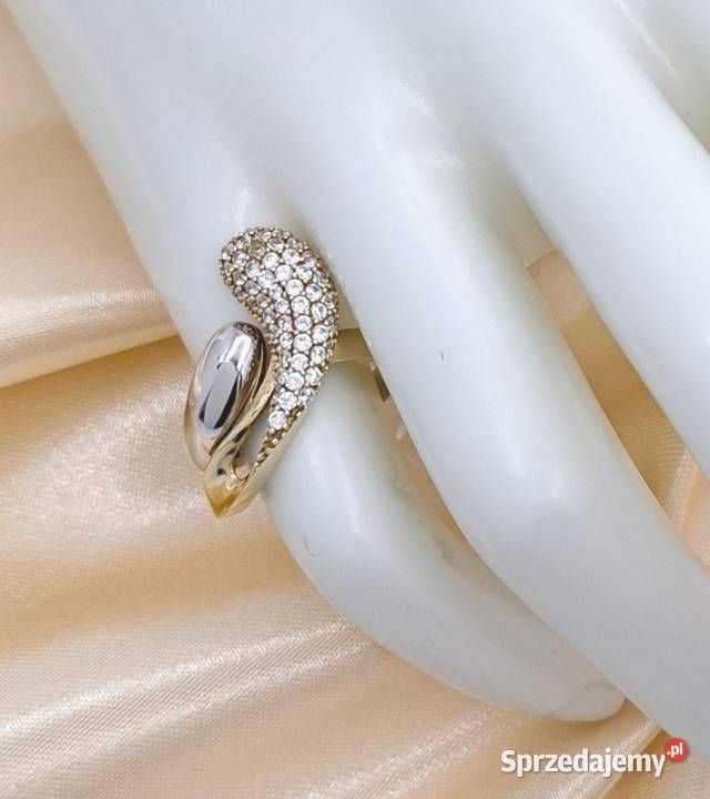 Pierścionek r12 Złoty pr333 Modern z kamieniami