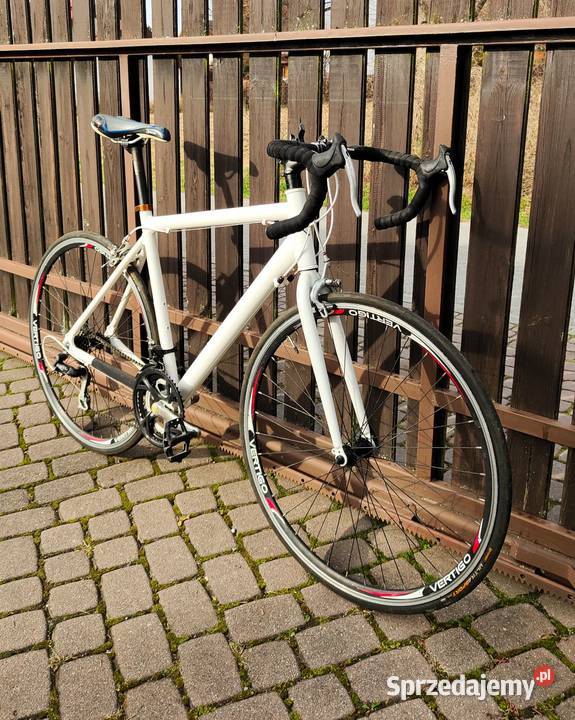 Szosa GOTOWA DO JAZDY kolarka NOWY LAKIER rower Kraków sprzedam