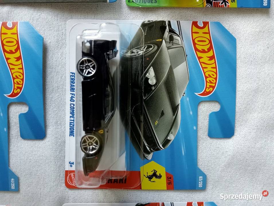 Hot Wheels zestaw Ferraristan modeli Jaworzno