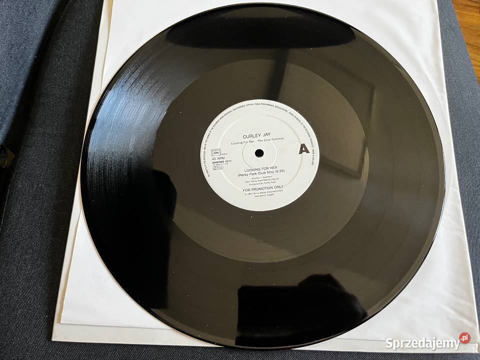 Curley Jay Looking For Her The Club Remixes elektroniczna Błażejowice