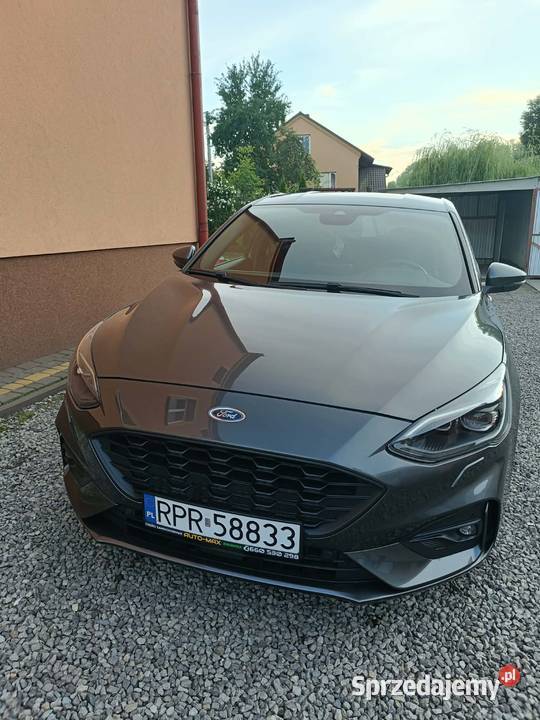 Sprzedam Forda Focusa Stline2019 r 15 benzyna Olszynka