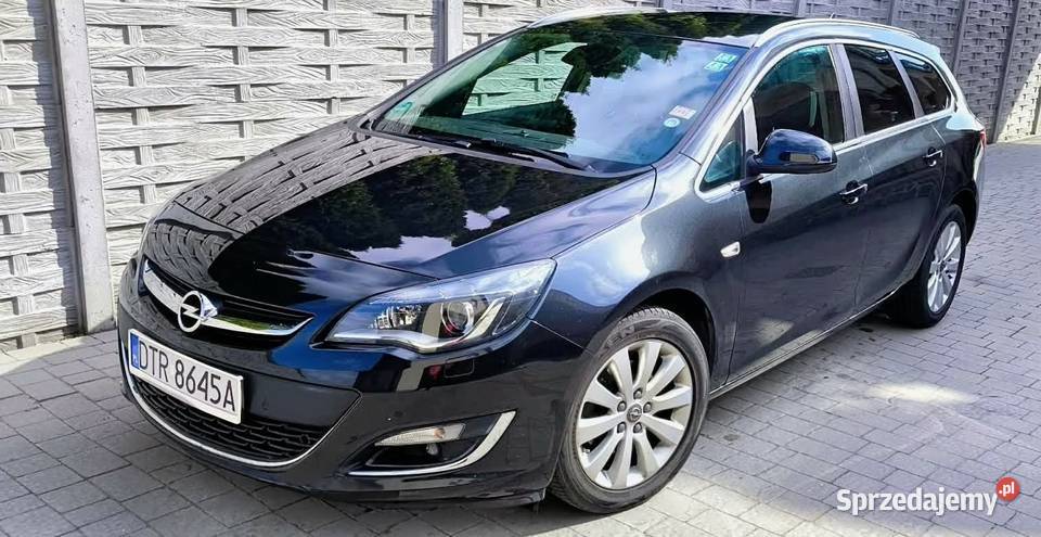 Opel Astra 20 CDTI 165 2014 Kombi Pełna system Start-Stop Wrocław