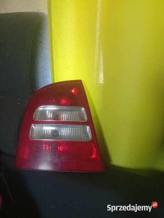 Lampy tylne do Skody Octavia prawa i lewa Będków sprzedam
