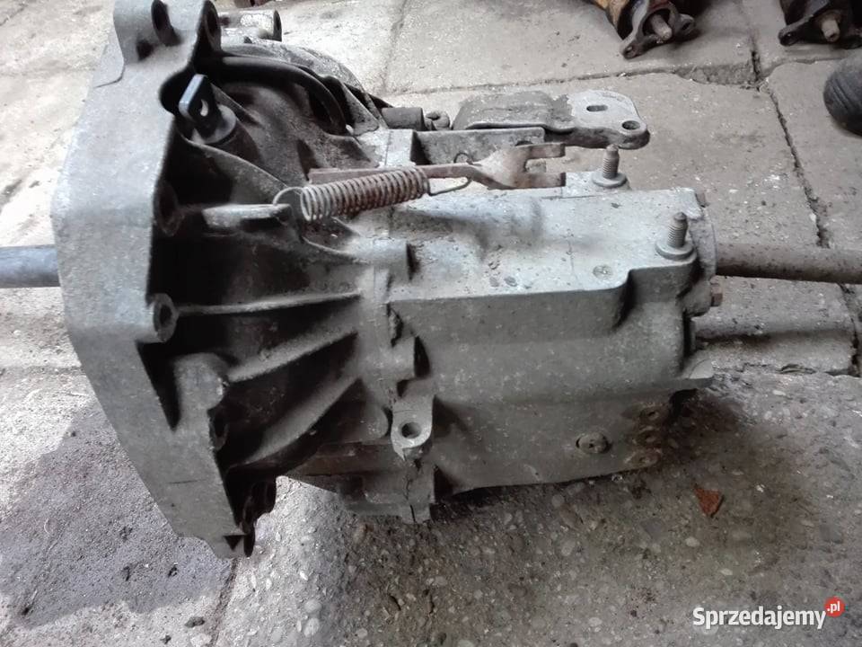 VW Golf II skrzynia biegów półoś 16 benzyna