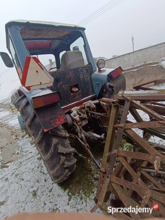 Ciągnik rolniczy Białoruś Jumz D65