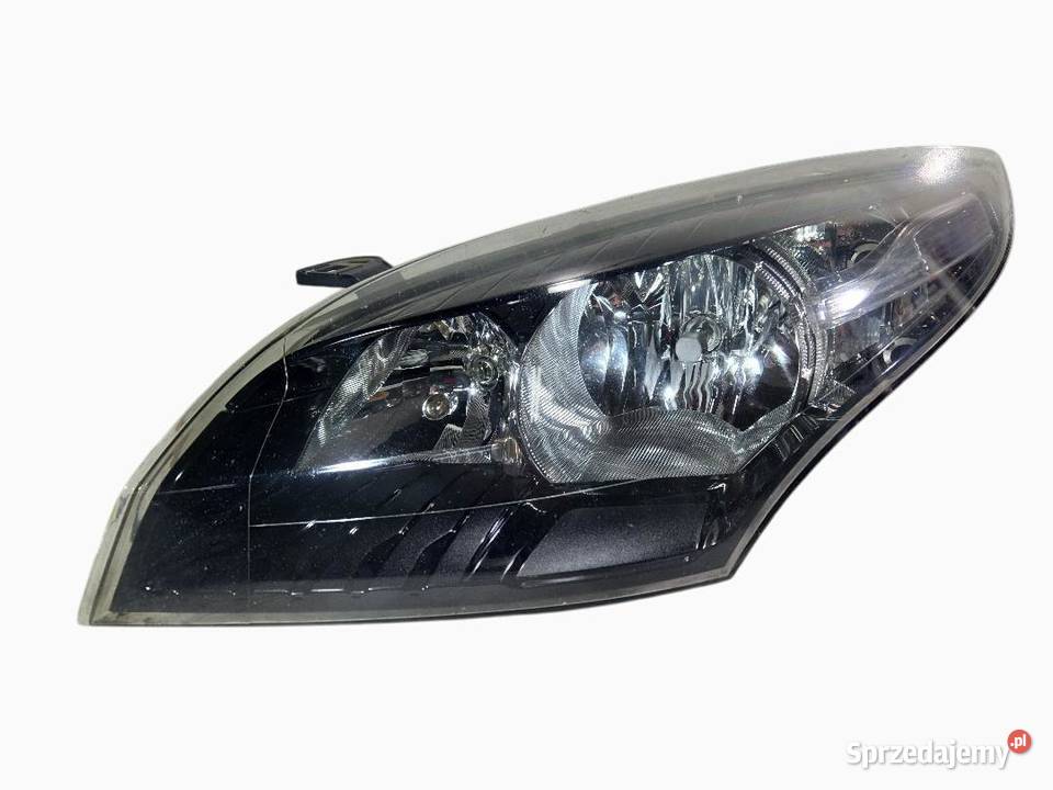 LAMPA LEWY PRZÓD RENAULT MEGANE III 260602446R osobowe