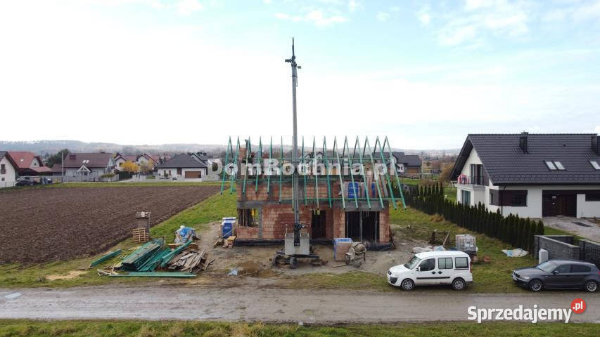 Do sprzedaży dom wolnostojący Krzeczów 13621m2