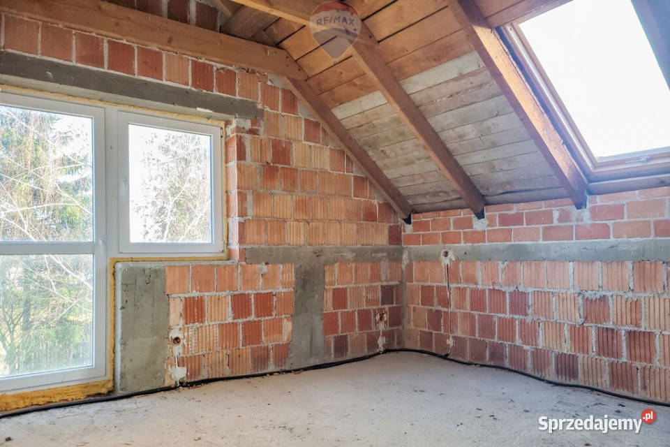 Bliźniak 155 m2 na działce 1082m2 Żabia Wola balkon sprzedam