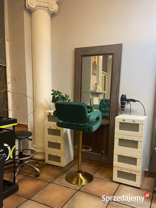 Stanowisko Fryzjera Kosmetyczki Masażysty Fryzjerstwo i kosmetyka Warszawa sprzedam