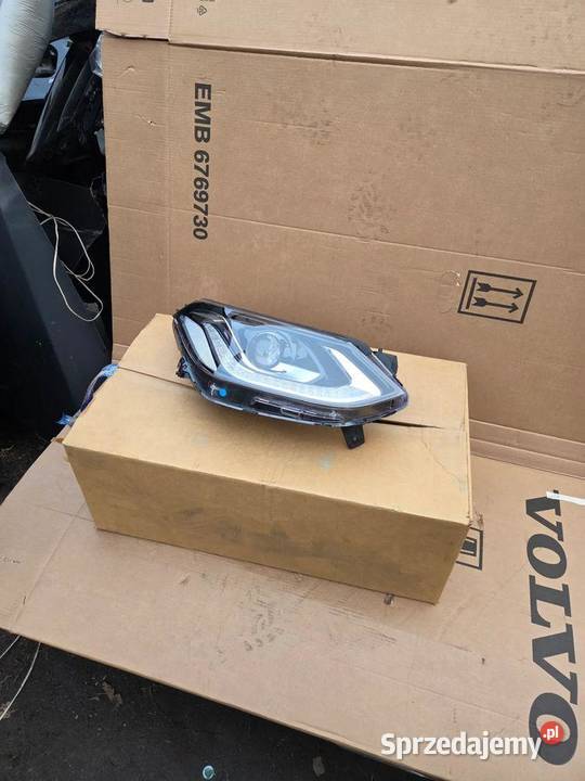 Reflektor Lampa prawa prawy przód przednia Opel