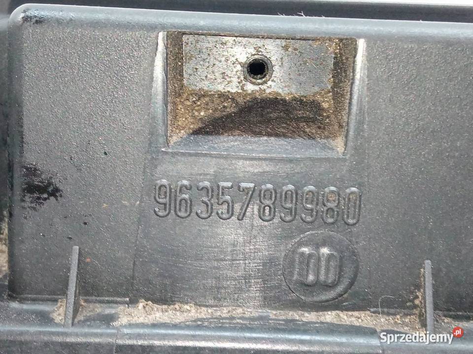 POKRYWA ZAWORÓW 9635789980 18 16V Citroen C5 I