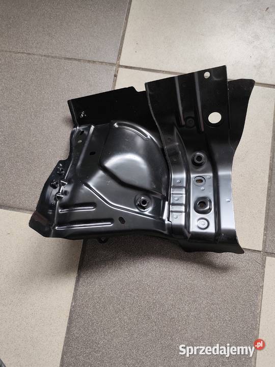 Prawy fartuch Suzuki Vitara 2015 roku nowy