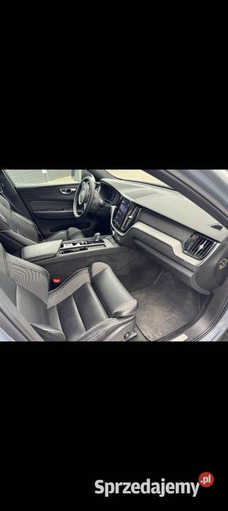Sprzedam Volvo XC60 Mild Hybrid sprzedam