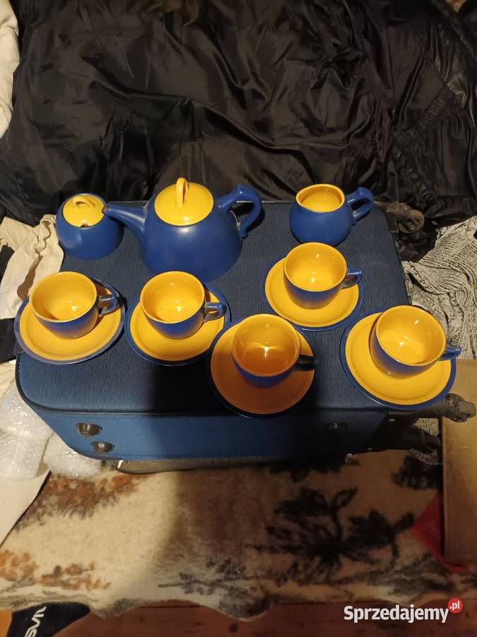 Zestaw kawowy z fajansu szkliwionego Bielsko-Biała