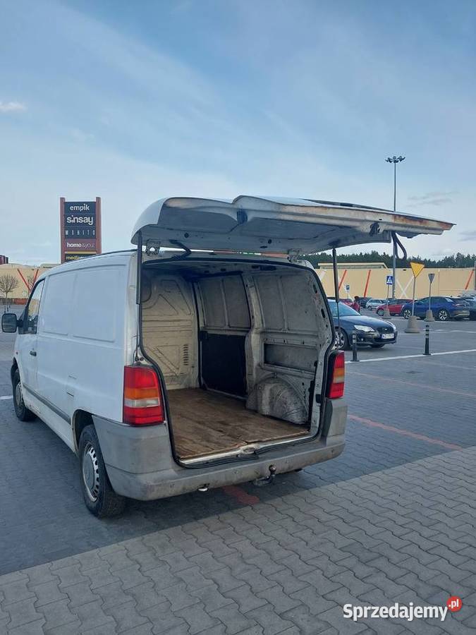 Sprzedam samochód dostawczy MB vito 638 9blaszak Mercedes-Benz Warszawa