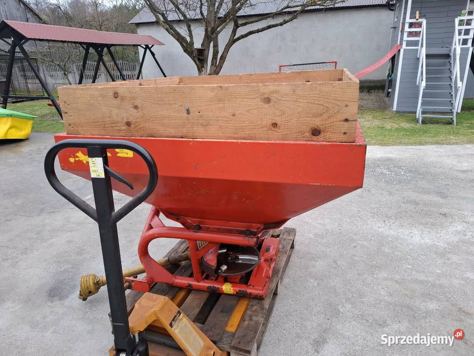 Rozsiewacz Nawozu RAUCH MDS 580 700 litrów z Daleszyce sprzedam