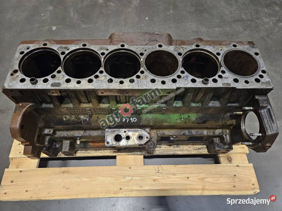 Blok silnika John Deere 7710 7810 7610