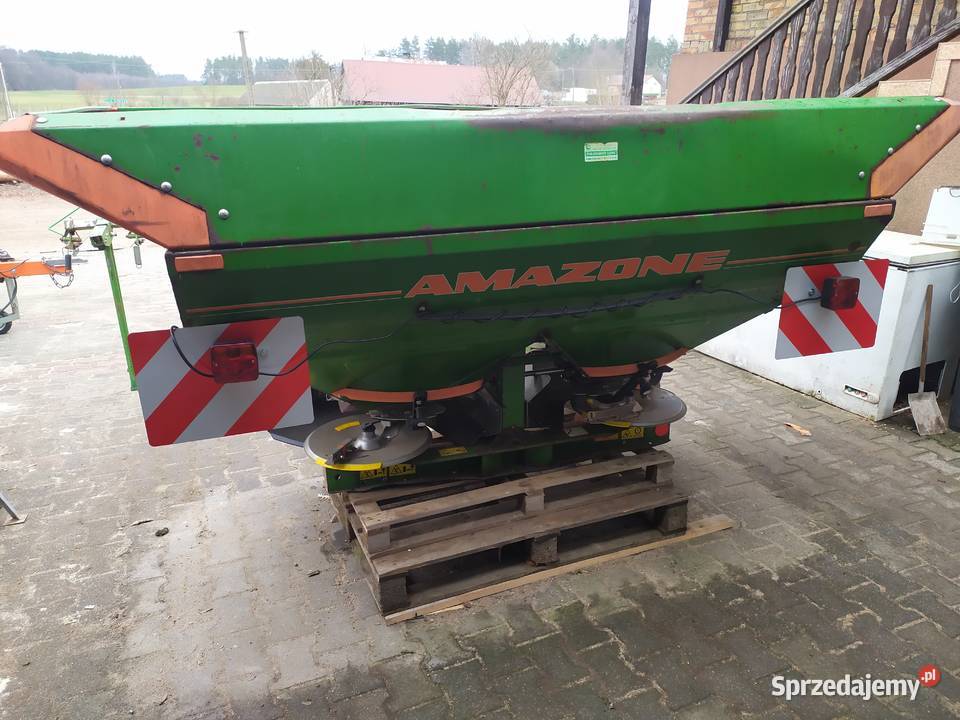 Rozsiewacz amazone zam 900 Jedwabne