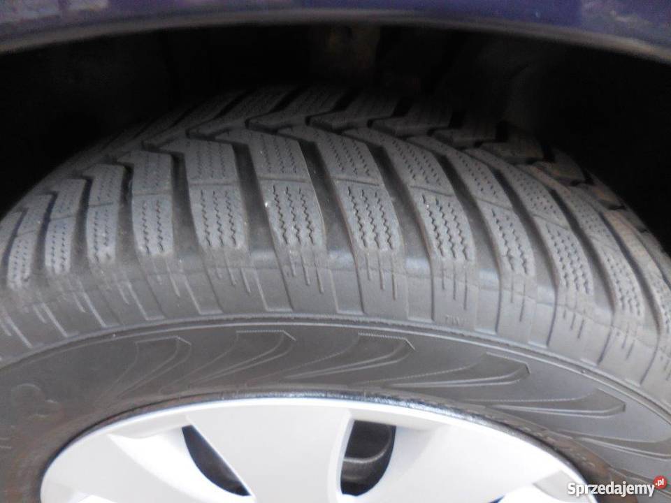 Ford Focus KOMBI 100 benz 16 BEZWYPADKOWY zero wielofunkcyjna kierownica Kraków