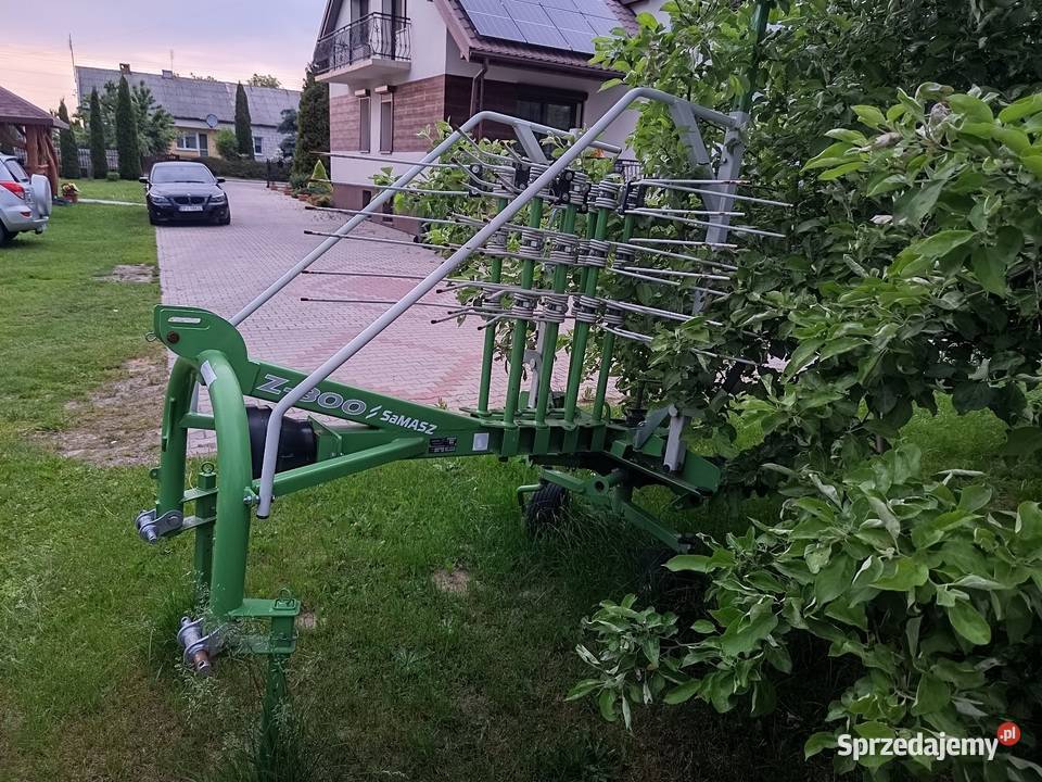 Sprzedam zgrabiarkę karuzelową łódzkie sprzedam