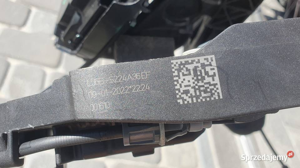 Zamek klamka lewa pasażera Ford Kuga Mk3 Lusowo