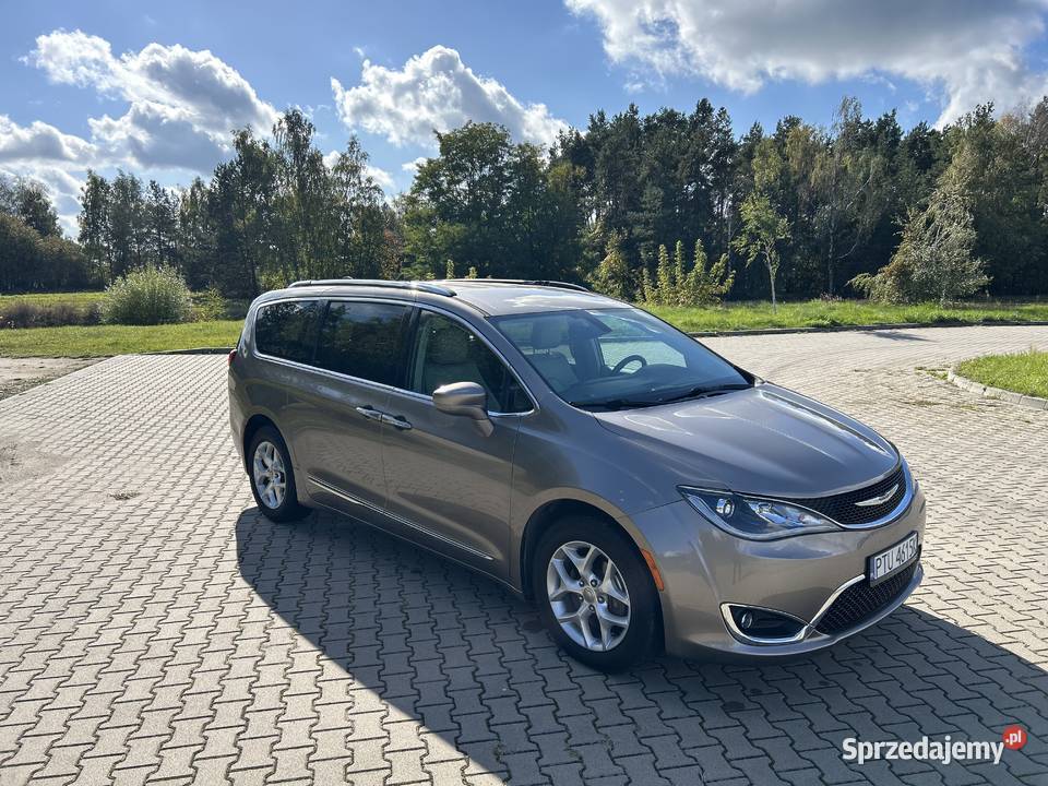 Chrysler Pacifica