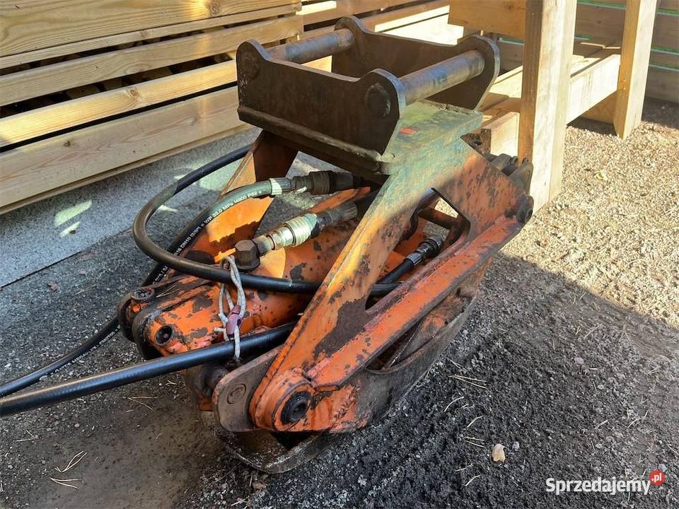 Chwytak hydrauliczny do drewna do koparki na Koparki Motoryzacja Piwniczna-Zdrój