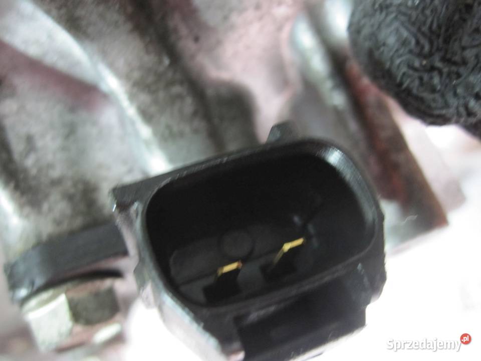 COROLLA AVENSIS AURIS 22 D4D 07r obudowa osobowe Kielce