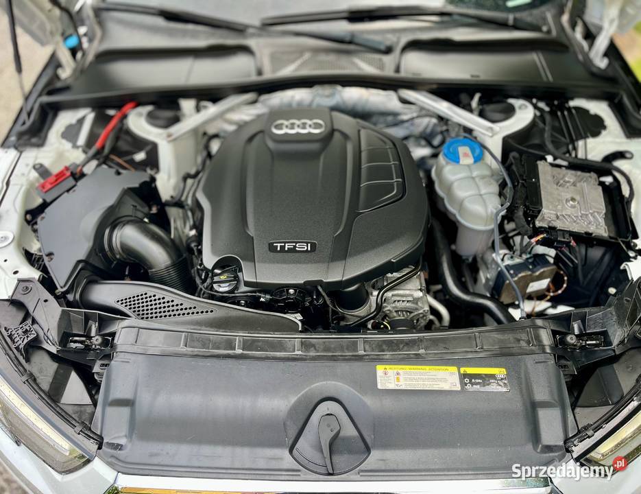 Audi A4 quattro 20 TFSI 252 kmM 2017 navi skóra MP3 Lublin