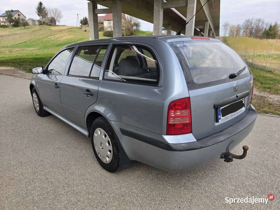 Skoda Octavia 16 z gazem LPG manualna Miechów