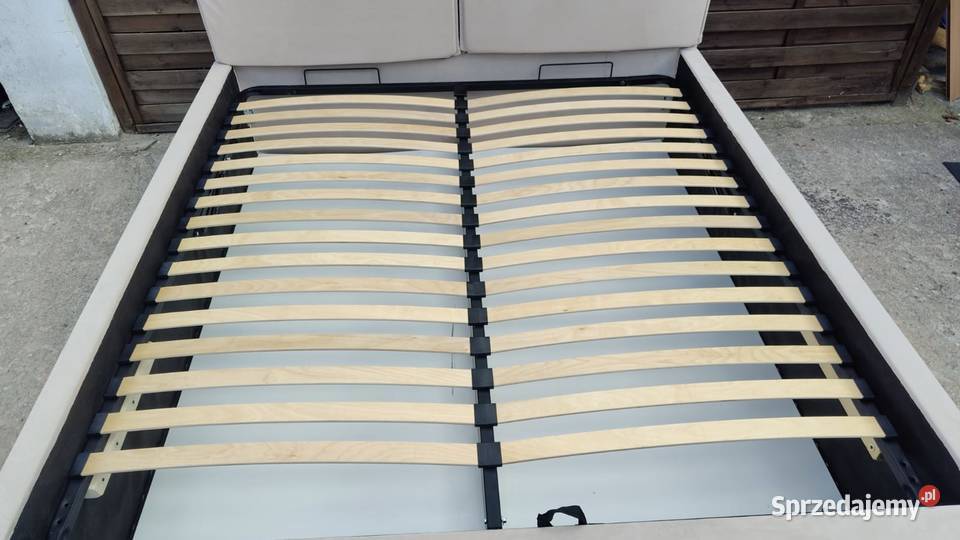 Łóżko 180x200 BREGO Silk Meble tapicerowane ze