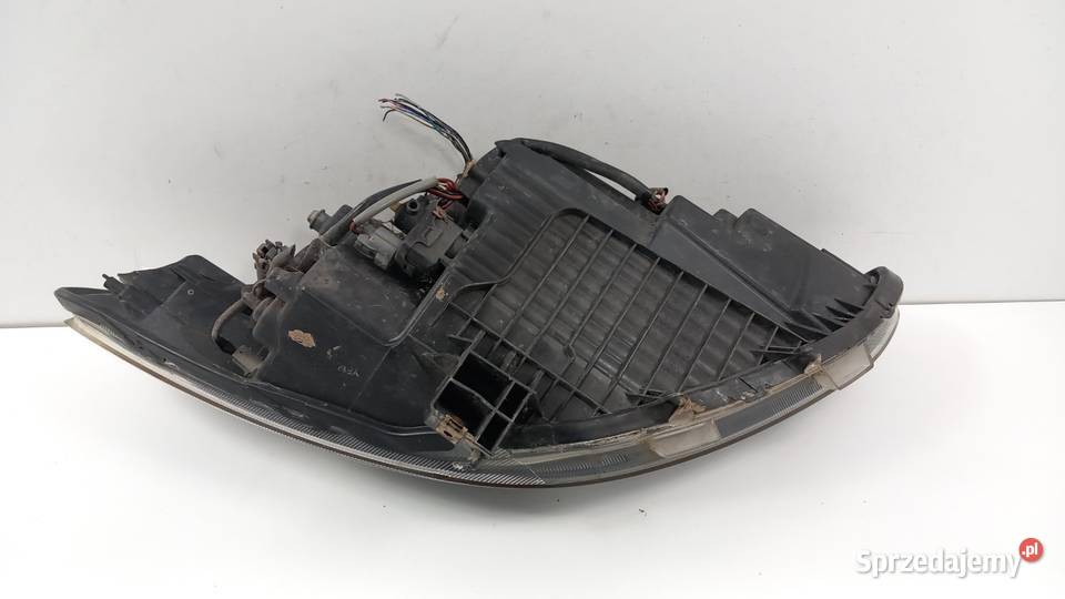 MAZDA 2 DE LAMPA PRZÓD LEWA SOCZEWKA