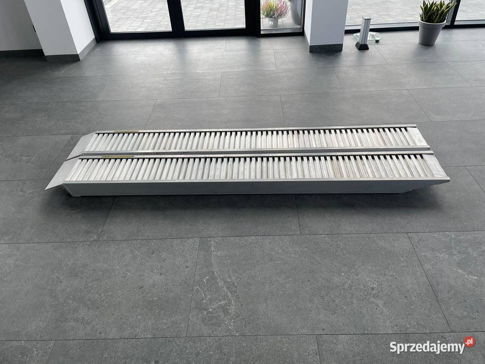 Aluminiowe najazdy 32m 3500 Nowe najtaniej Poznań