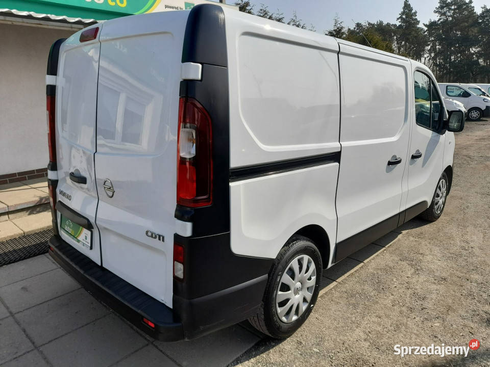 Opel Vivaro Nawigacja czujniki przygotowany do czujnik parkowania Lipiany