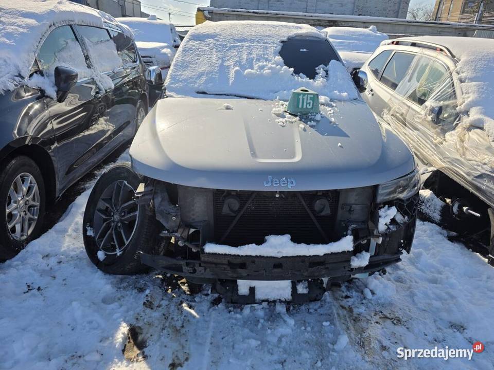 Jeep Grand Cherokee 2017 57 HEMI uszkodzony w benzyna Żórawina