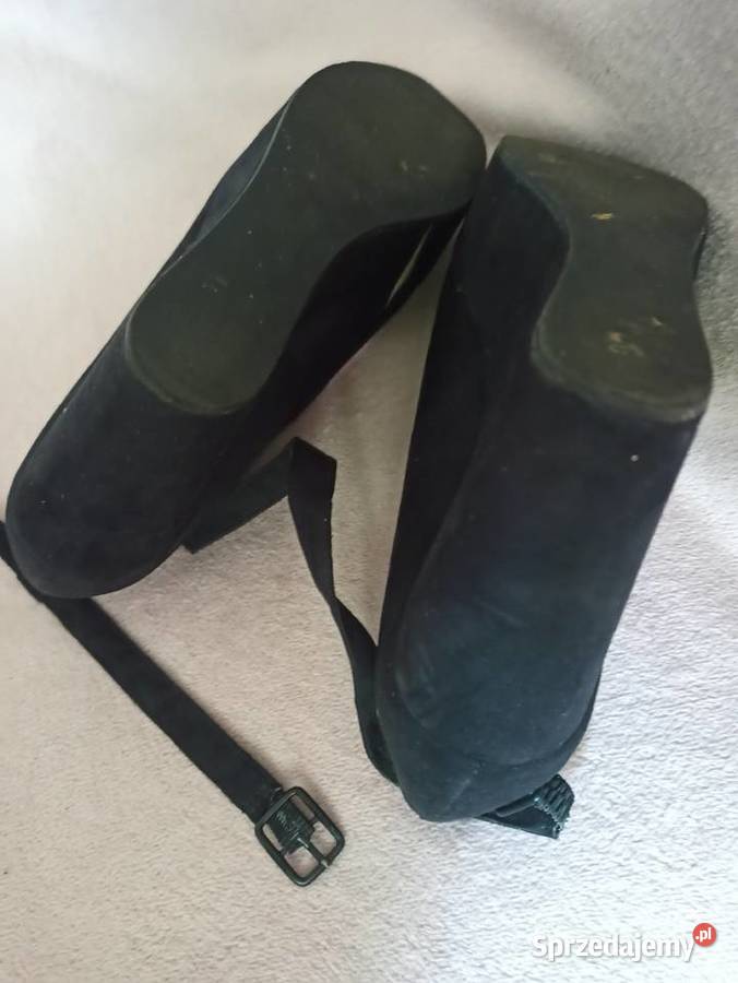 buty zamszowe na koturnie HM Półbuty Częstochowa