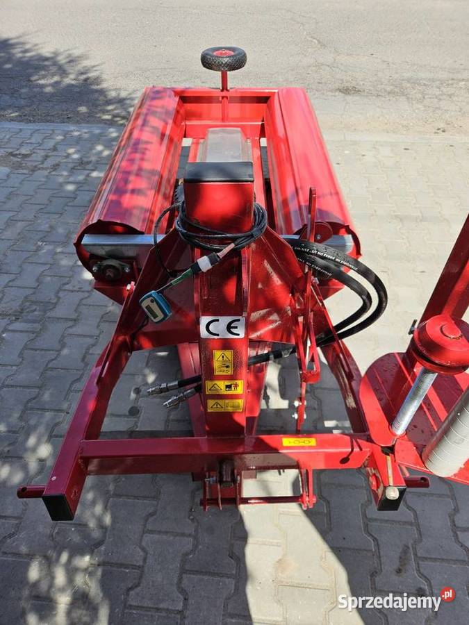 Owijarka bel sianokiszonki MetalTechnik Licznik Dzielna