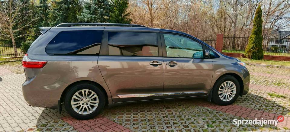 Toyota Sienna 2015 vat23 120 XLE Super stan Toyota Płock sprzedam