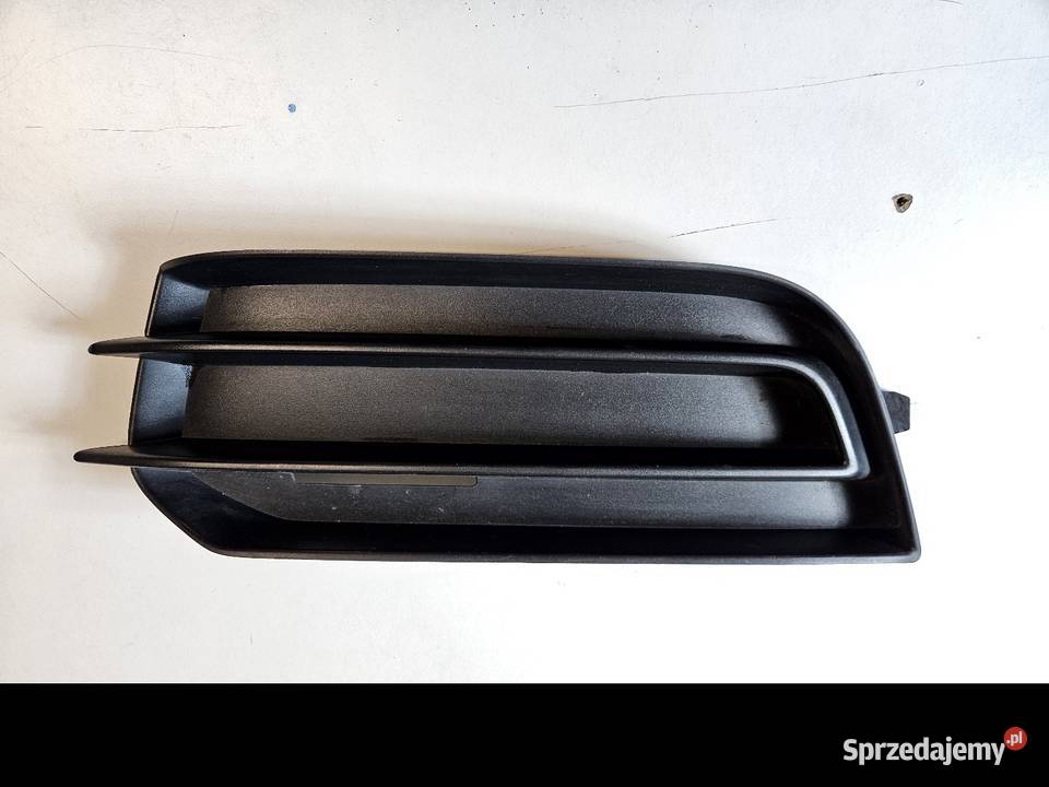 AUDI A1 8X0 KRATKA LEWA ZDERZAKA PRZÓD 8X0807681 Międzychód