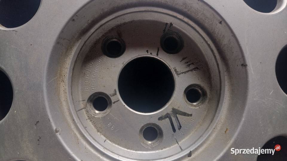 Alufelgi AudiA3 Golf 5x100 Woźniki