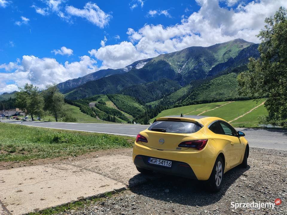 Opel astra j
