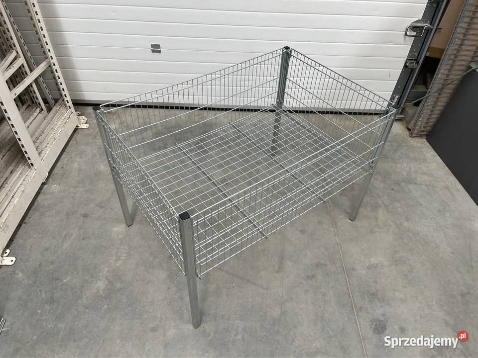 Stół promocyjny kosz wysypowy ekspozycyjny Ostrołęka wyposażenie