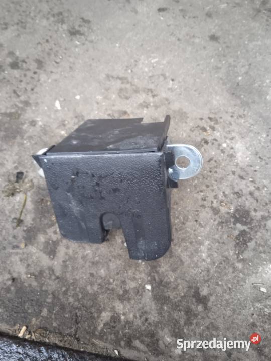 Zamek do tylnej klapy Wieluń