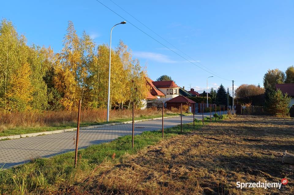 Działka 1050 m Rusiec cisza szkoła 700 m media 3