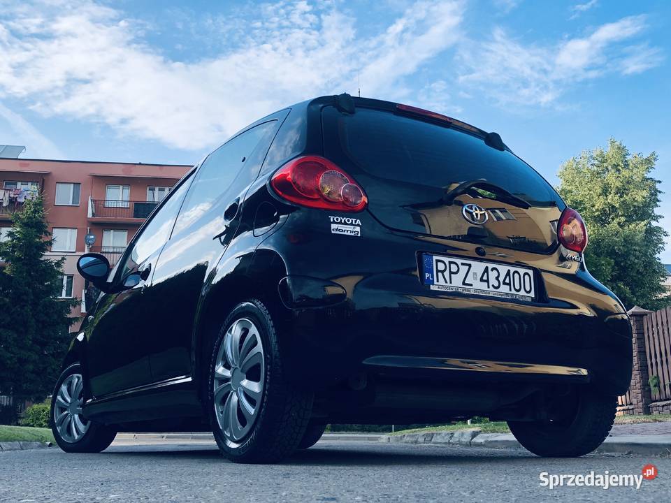 Toyota Aygo 10 VVTi 68 klimatyzacja Przeworsk
