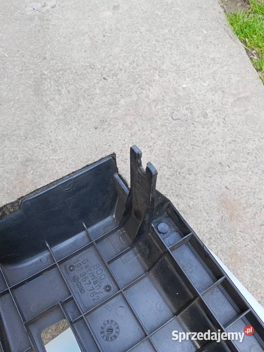 Prawy parapet Golf MK2 czarny materiałowy GTI Wyposażenie wnętrza Frysztak