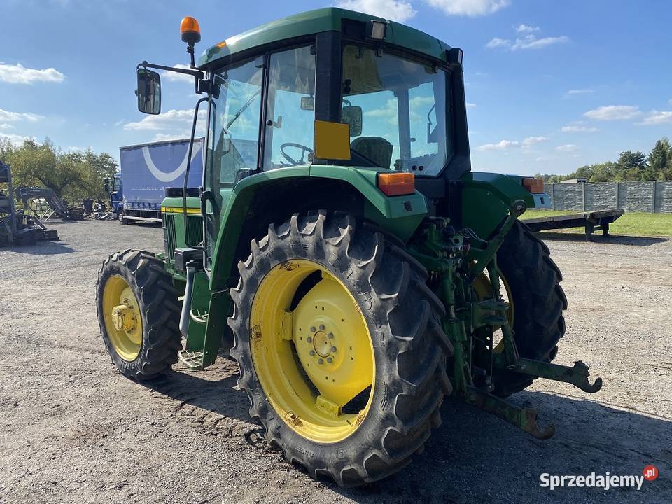John Deere 6110 Premium biegi pełzające Biała
