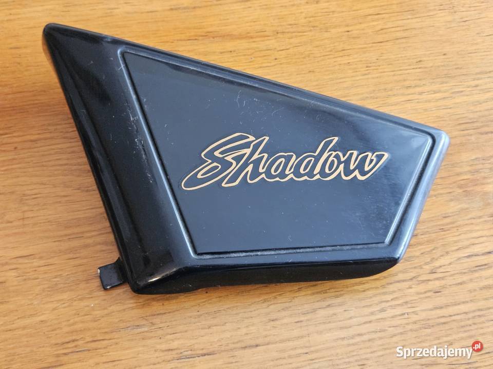 Boczek lewy czarny nieoryginalny Honda VT500C Lublin